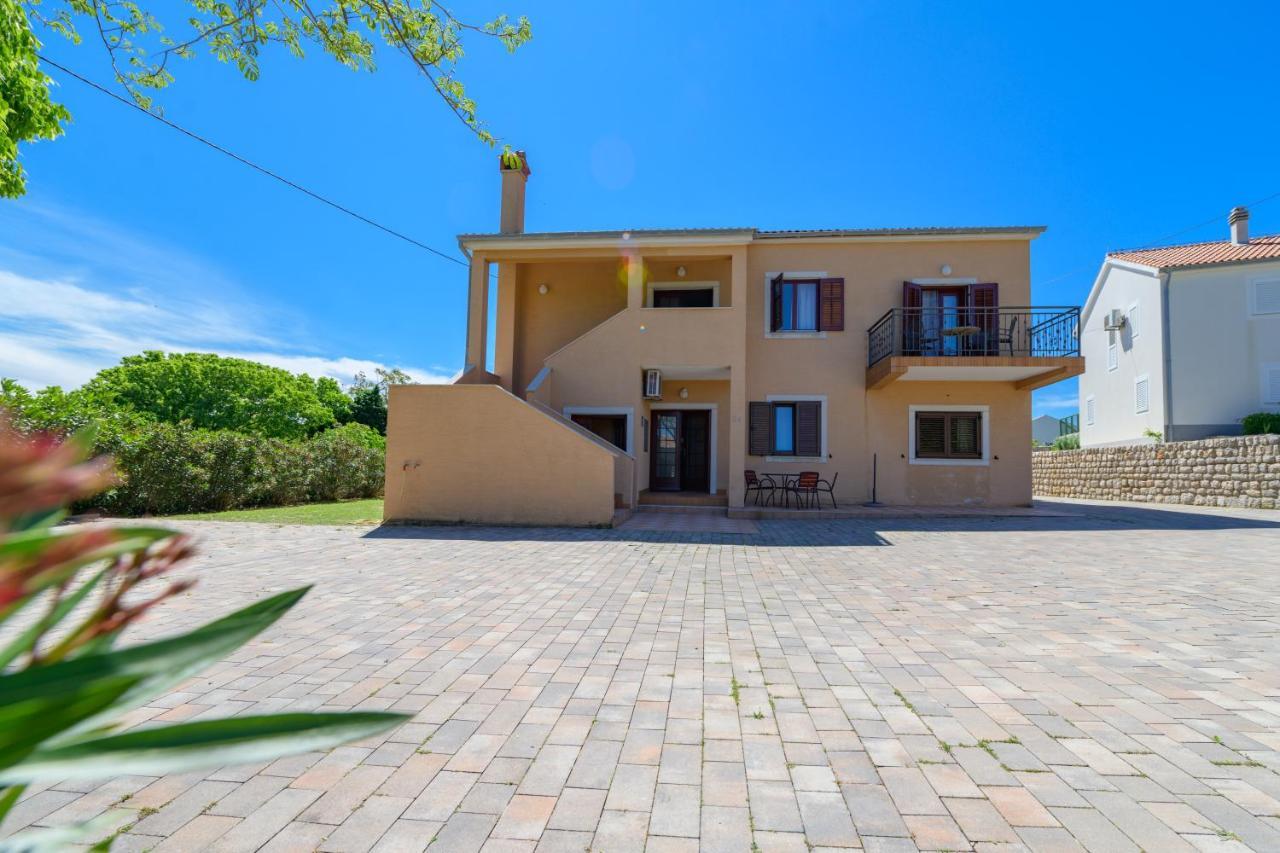 Apartments Marina Veskovic Nerezine Exterior photo