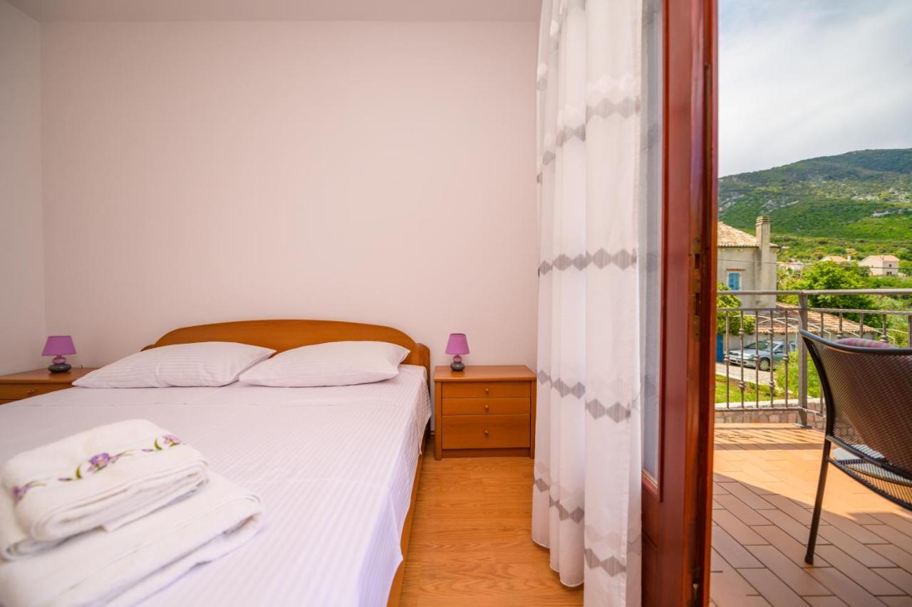 Apartments Marina Veskovic Nerezine Exterior photo