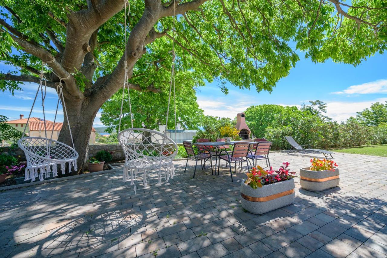 Apartments Marina Veskovic Nerezine Exterior photo
